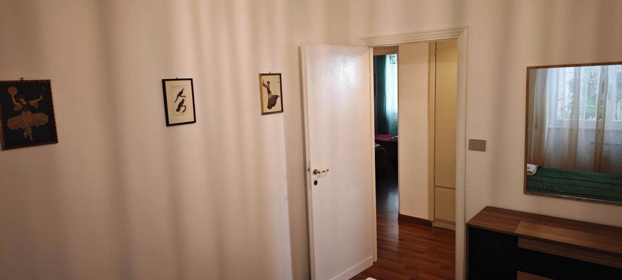 San Peter's Gates Apartment *